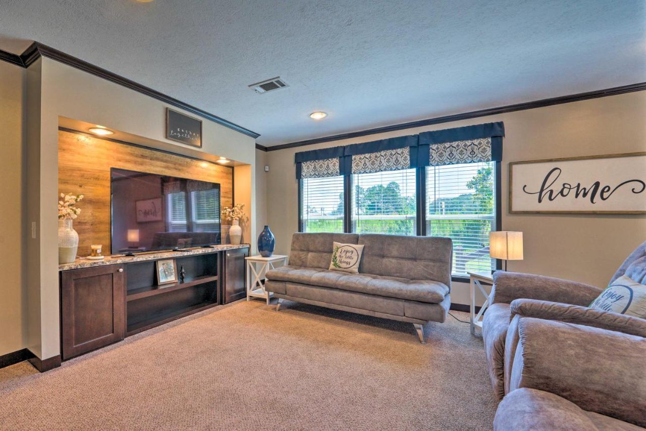 Pet-Friendly Home With Pool In Broken Bow! Exterior foto