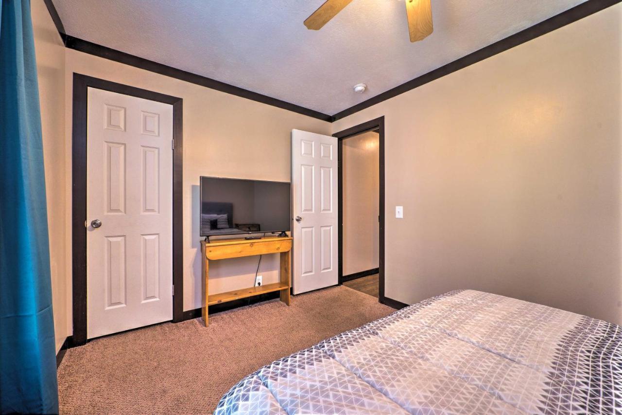 Pet-Friendly Home With Pool In Broken Bow! Exterior foto
