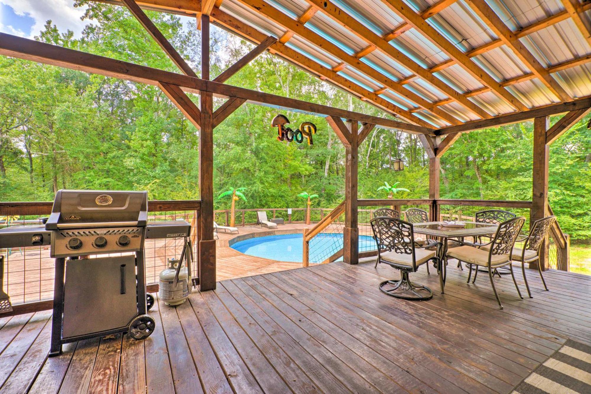 Pet-Friendly Home With Pool In Broken Bow! Exterior foto